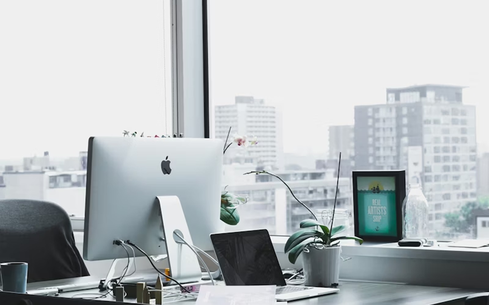Corporate Website